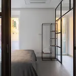 Twin Flowers Apartment In San Giovanni
